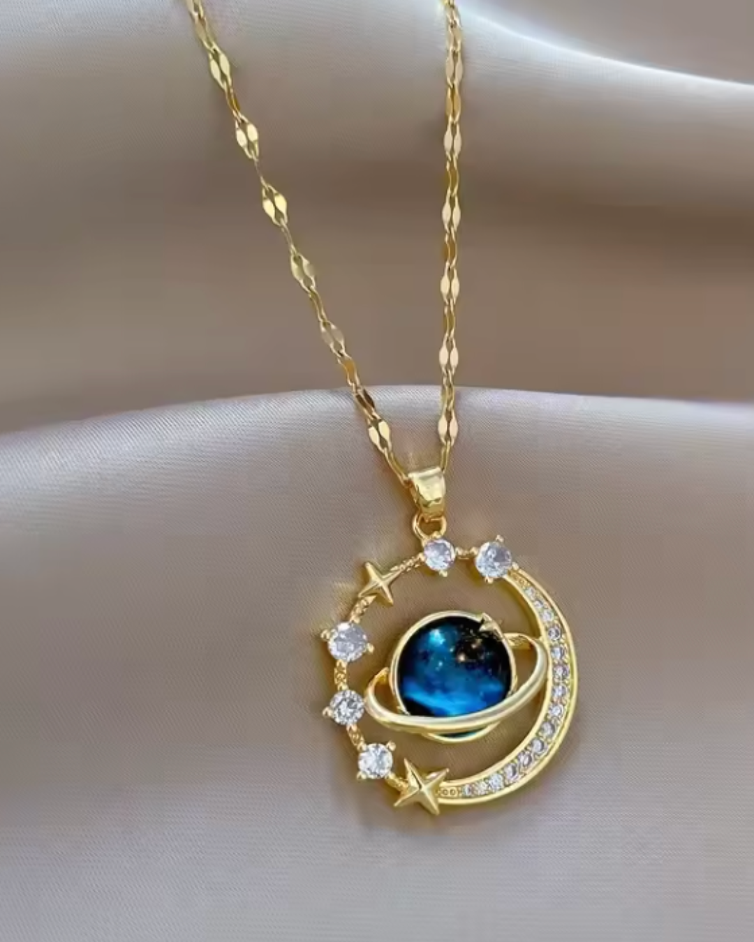 Colar Dourado Saturno Estelar