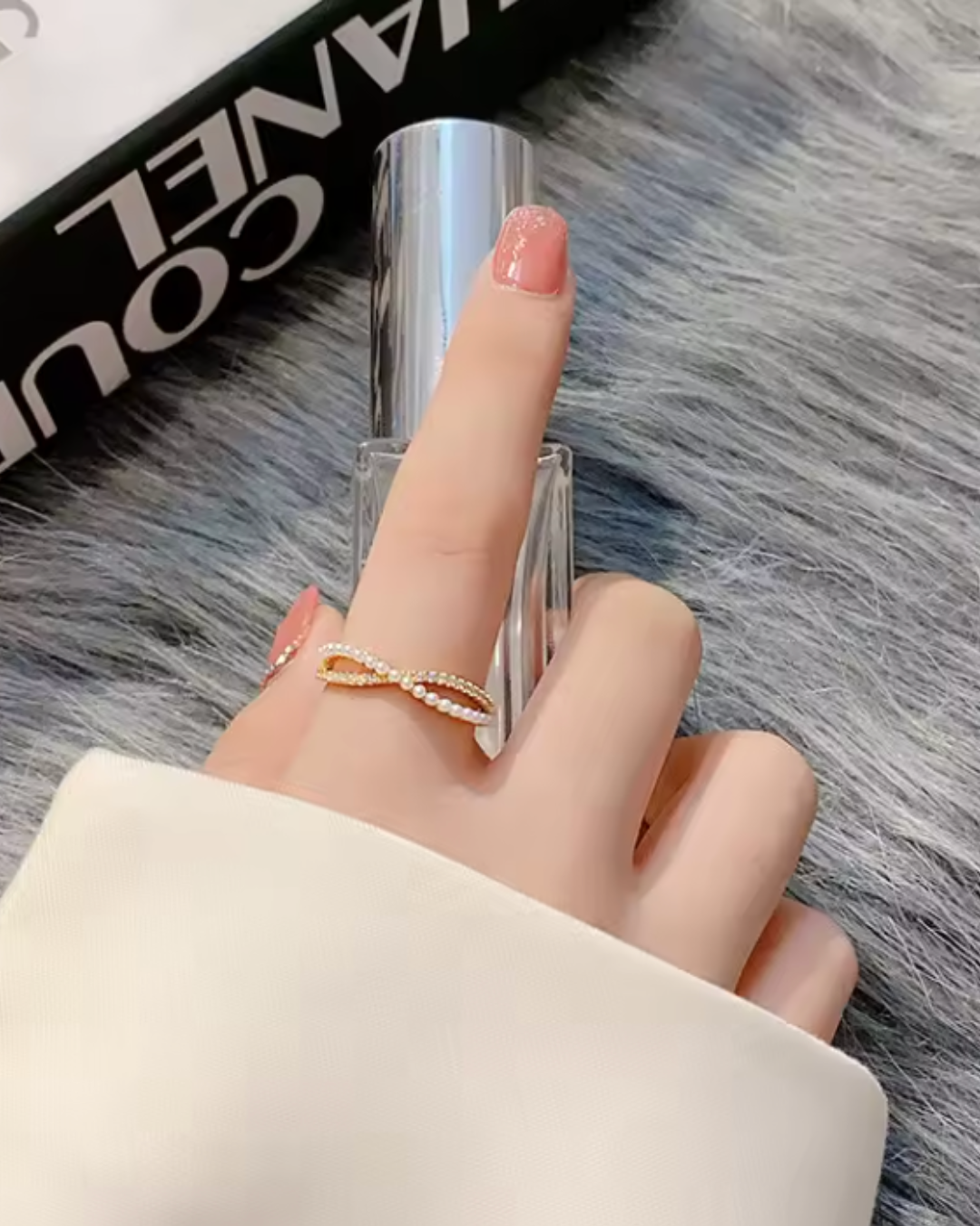 Anel Luxo com Pérolas e Zircônias