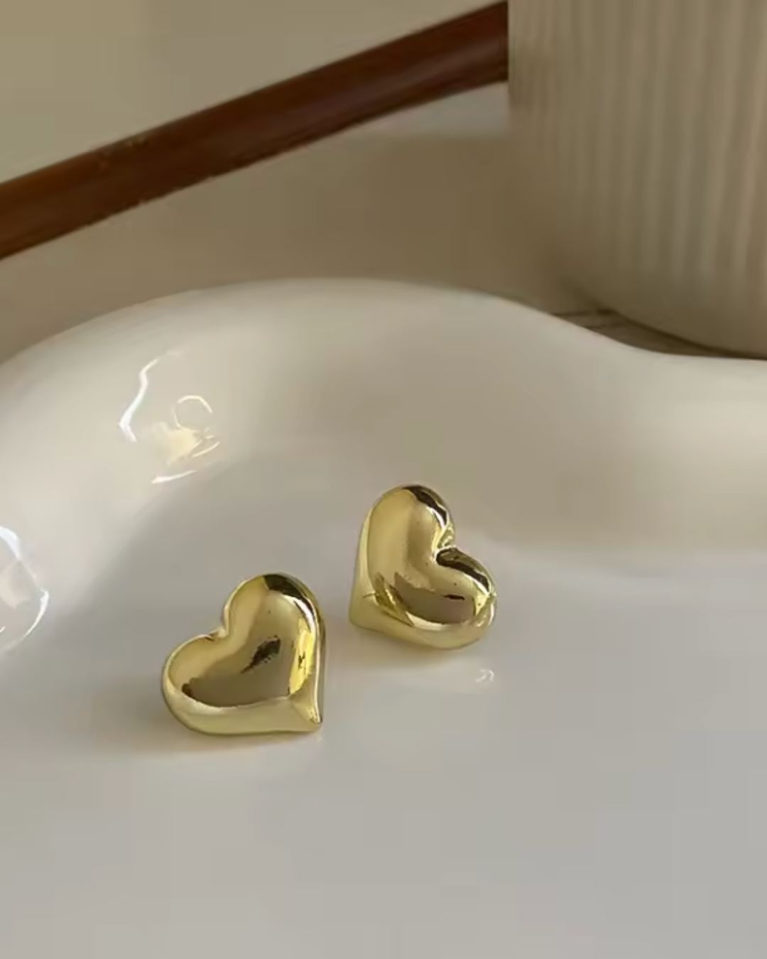 Brinco de Coração Dourado