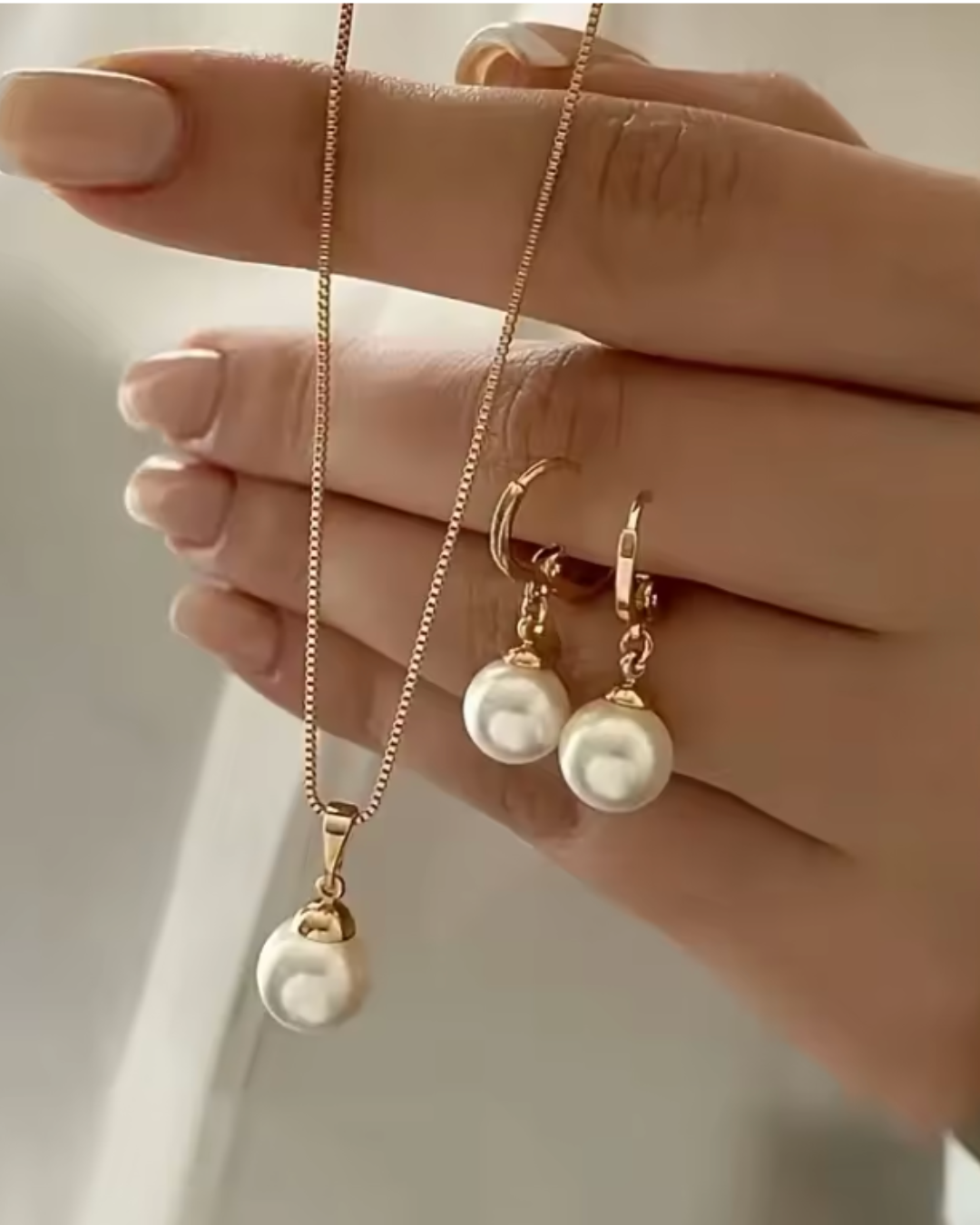 Conjunto Pérola Clássica - Colar e Brincos