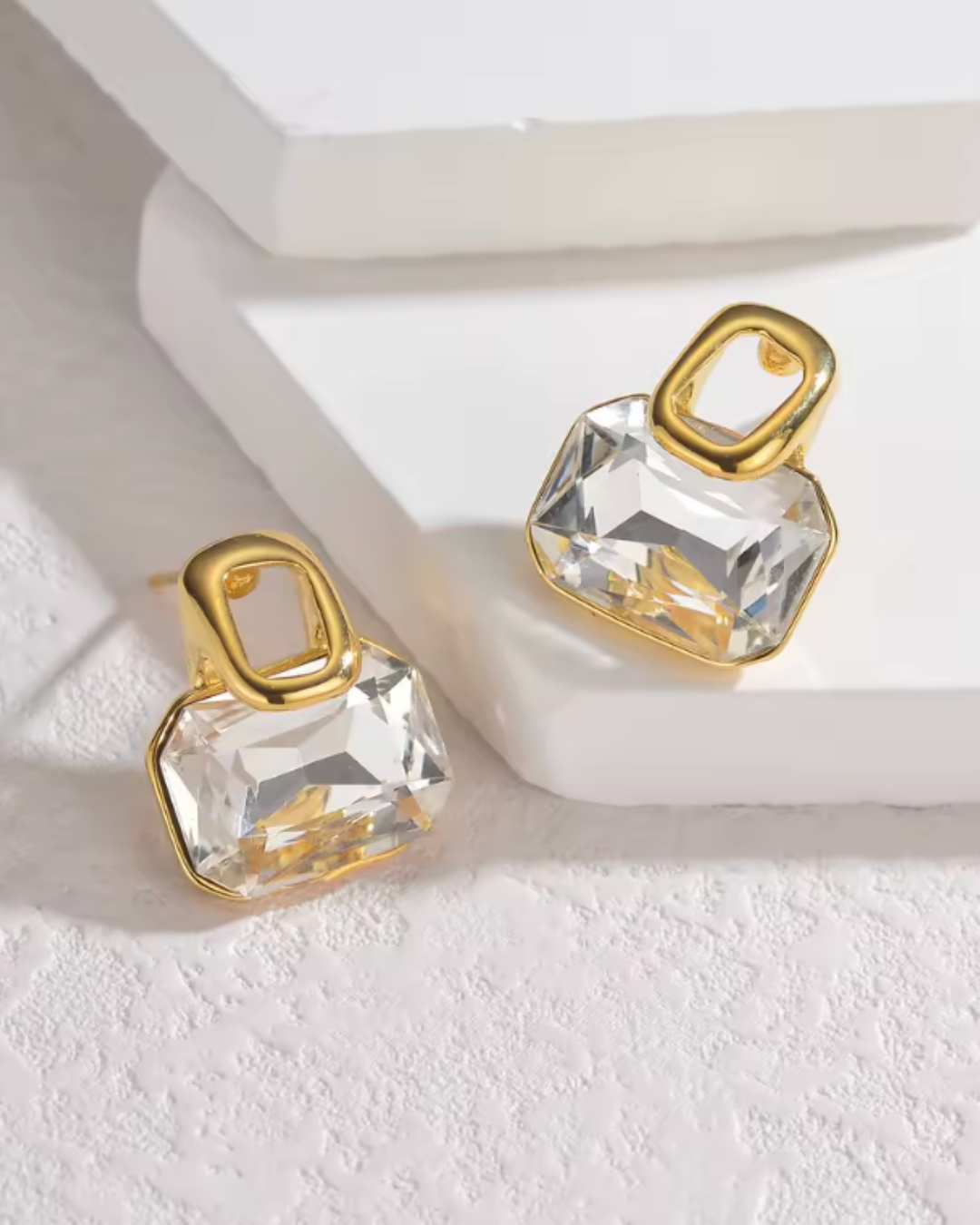 Conjunto Elegância Quadrada – Brinco e Colar com Pedra Transparente