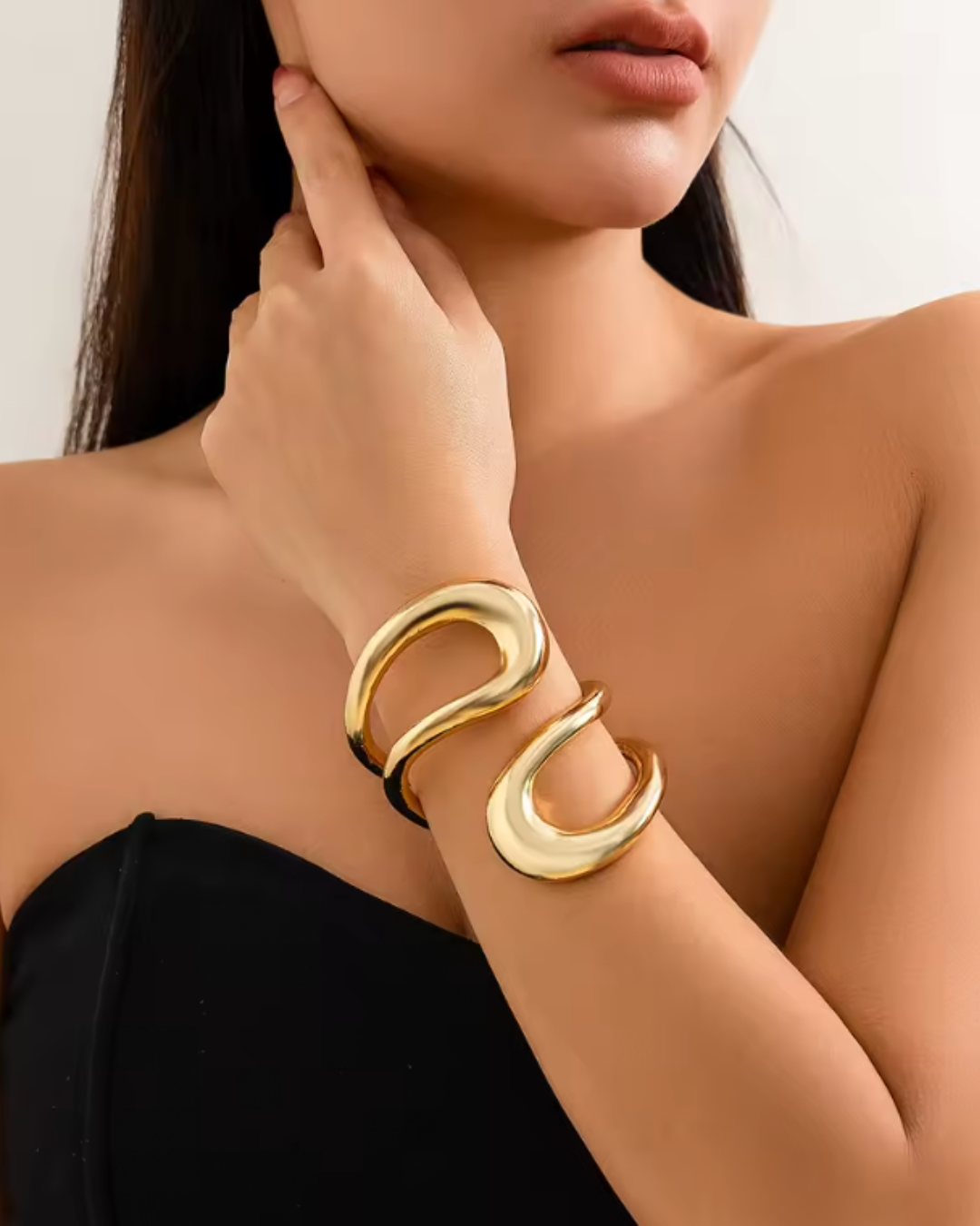 Pulseira Torcida Geométrica Dourada