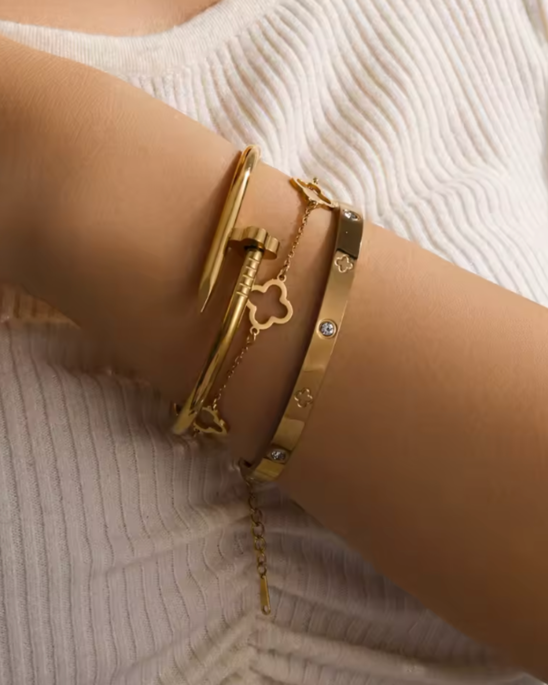 Trio de Pulseiras Douradas Golden Lux