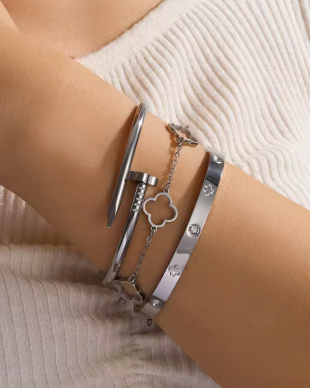 Trio de Pulseiras Prateadas Golden Lux